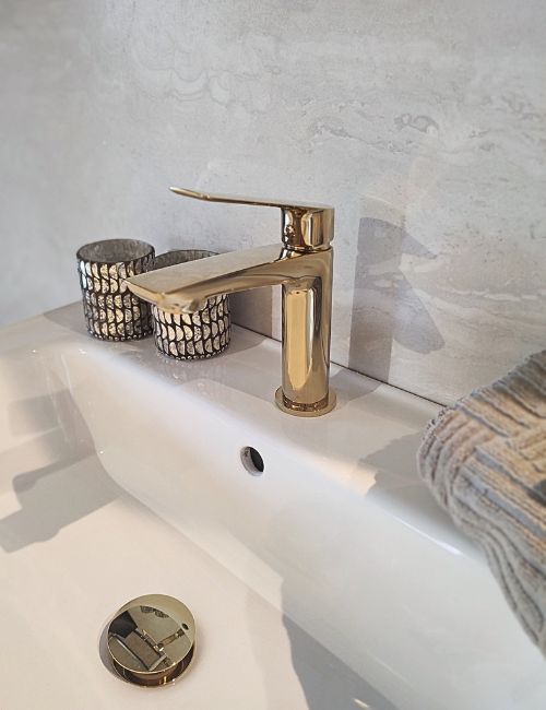 Messing armatur badeværelse blank